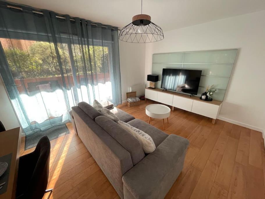 Le Della Apartment *